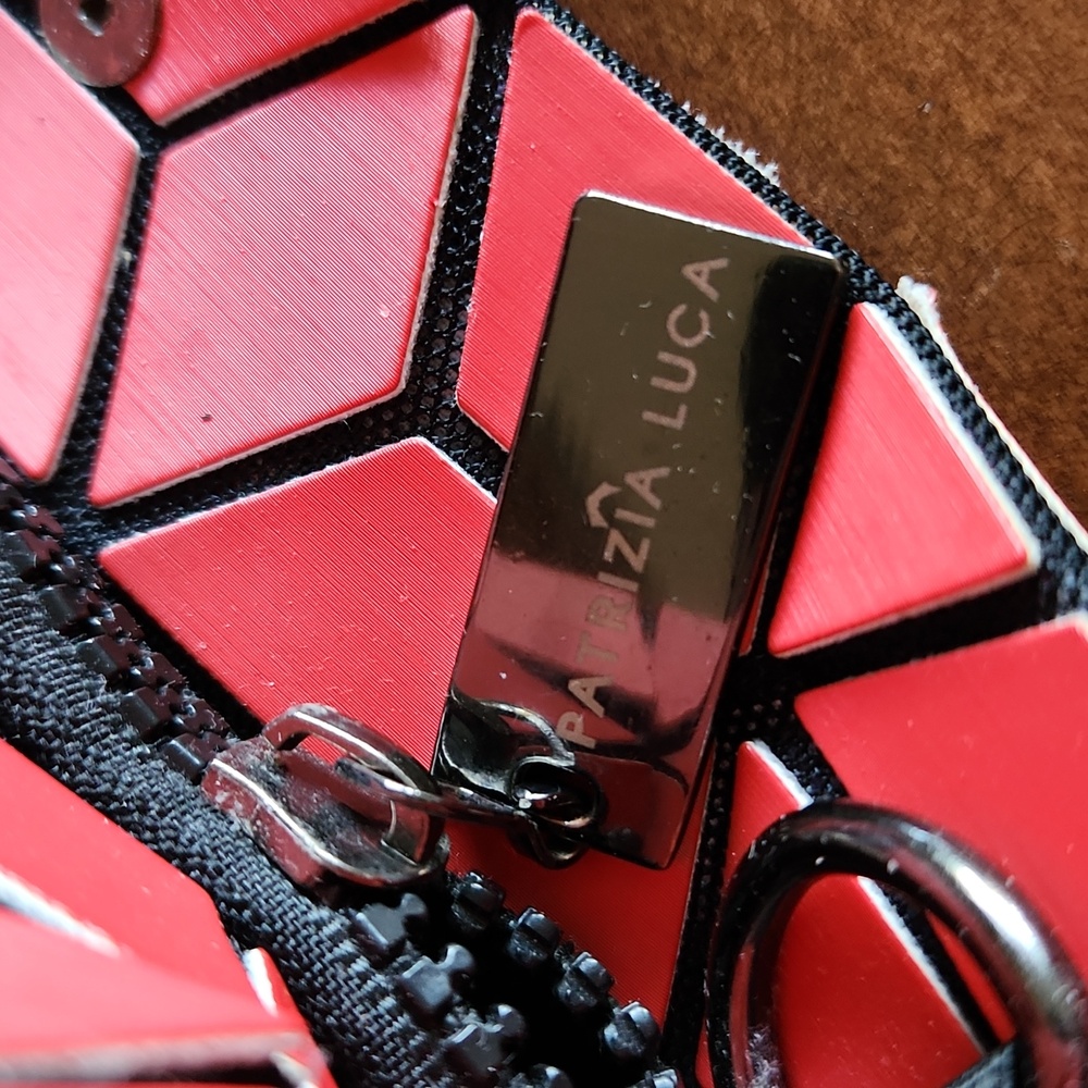 Patrizia Luca Geometric Red Hand Bag - Picture 16 of 16